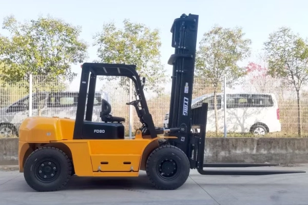 heavy duty forklift 2